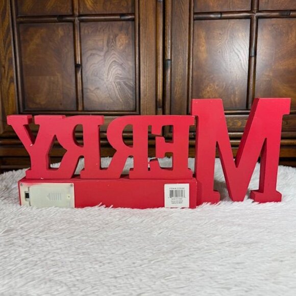 Gerson International MERRY CHRISTMAS Wood LED Light Tabletop Holiday Decor Sign - Picture 8 of 14